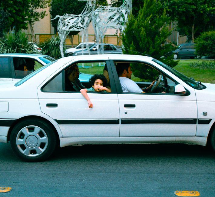 What’s the Best Family Car for Comfort and Safety That Fits Your Budget